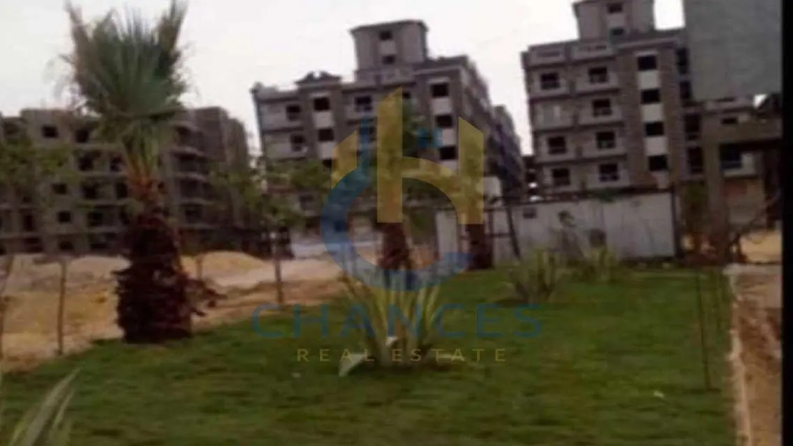 شقة رائعة للبيع بمساحة 620 متر