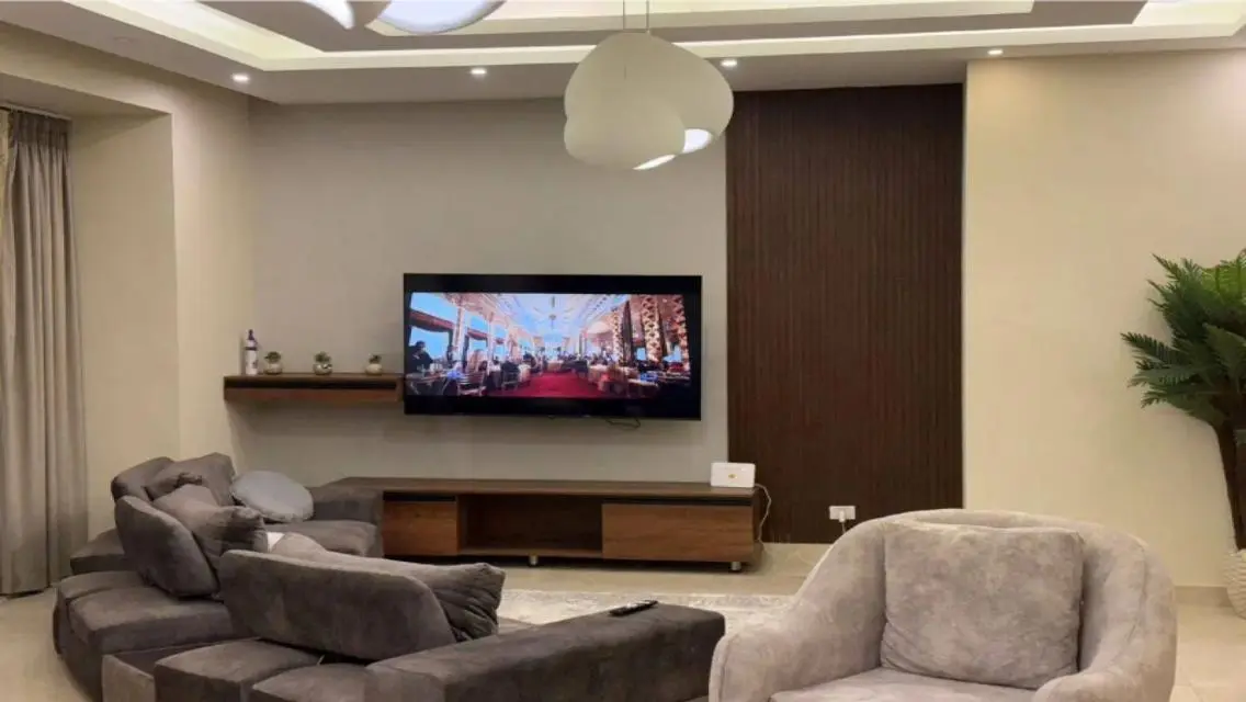شقة مميزة للبيع بسعر مغري