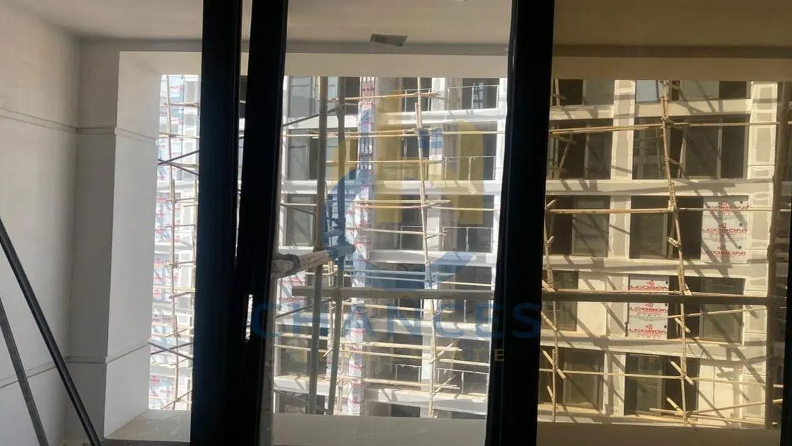 Unique Investment Opportunity in a Property with Meter Space