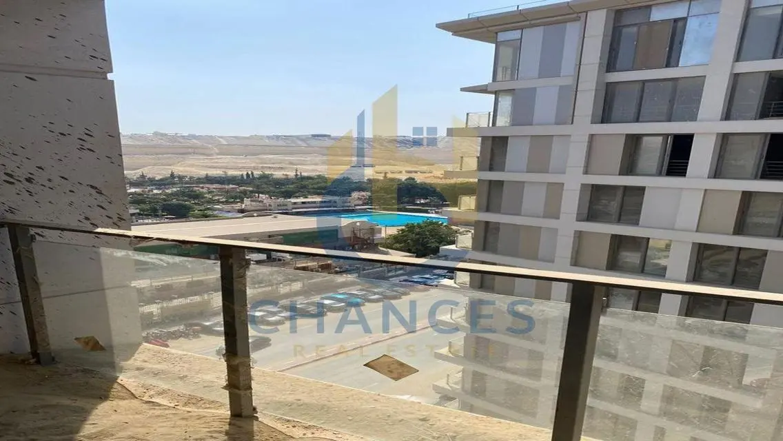 Unique Investment Opportunity in a Property with Meter Space