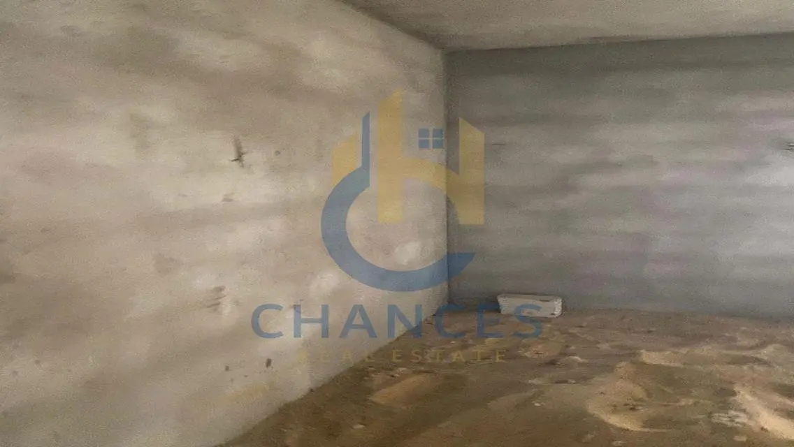 Unique Investment Opportunity in a Property with Meter Space