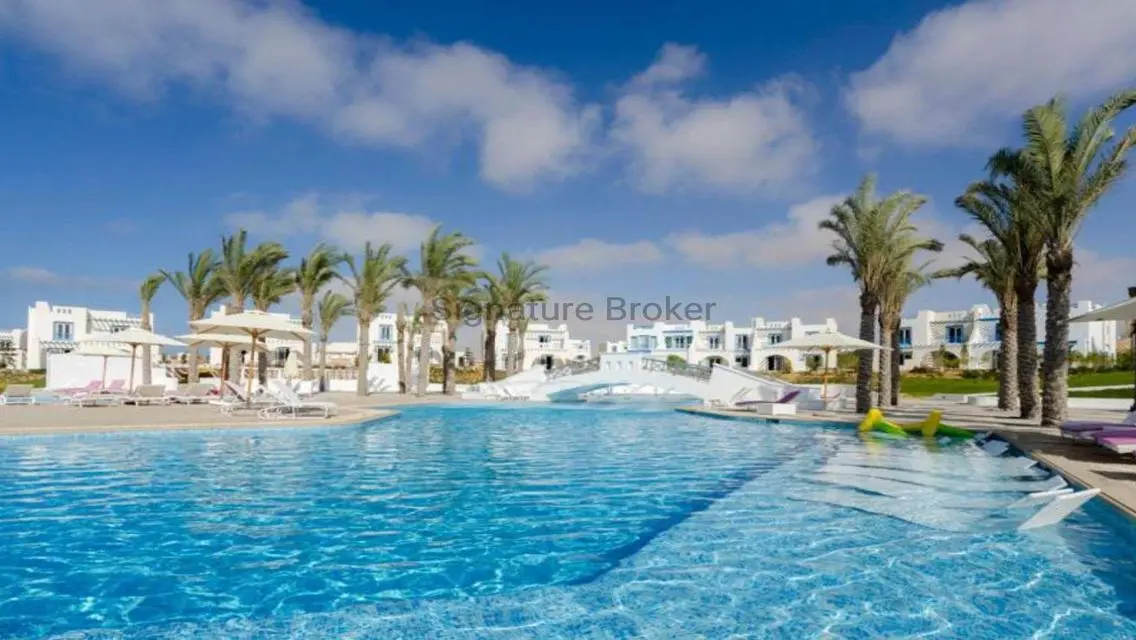 Luxury Villa with Private Garden