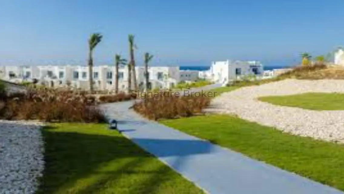 Luxury Villa with Private Garden