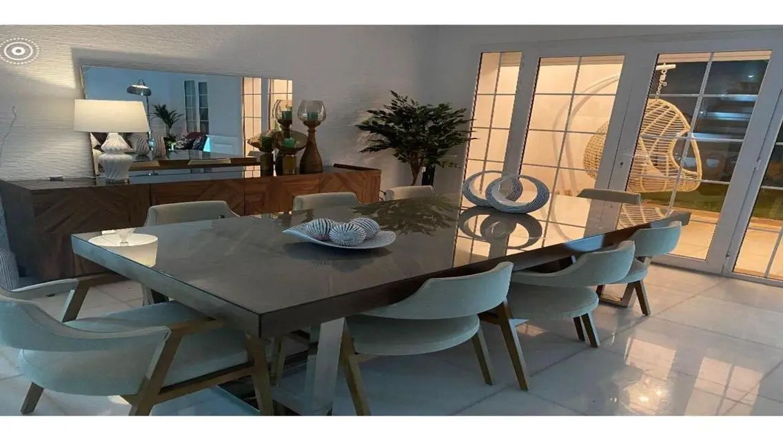 Luxury Villa for Sale with Extensive Space