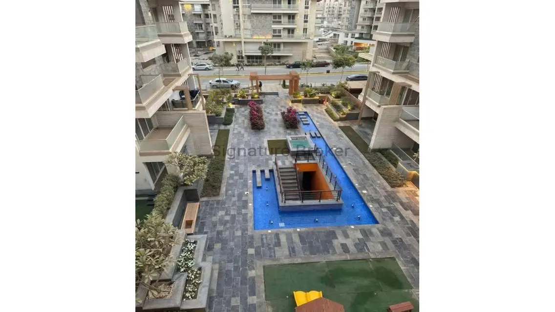 Luxury 70 sqm Apartment with Security