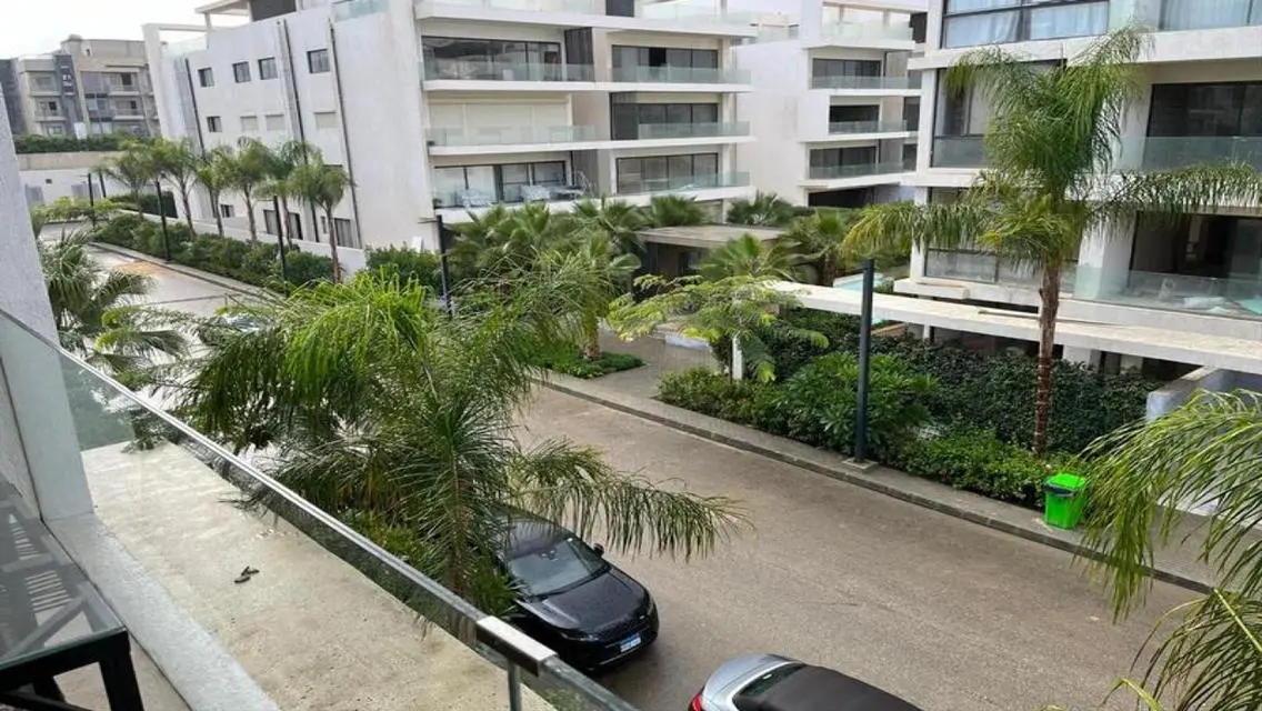 Stunning Apartment for Sale in Code Lake 330