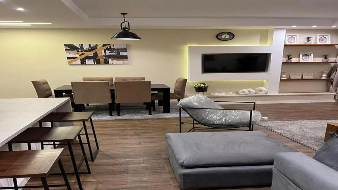 Stunning Apartment for Sale in Code Lake 330