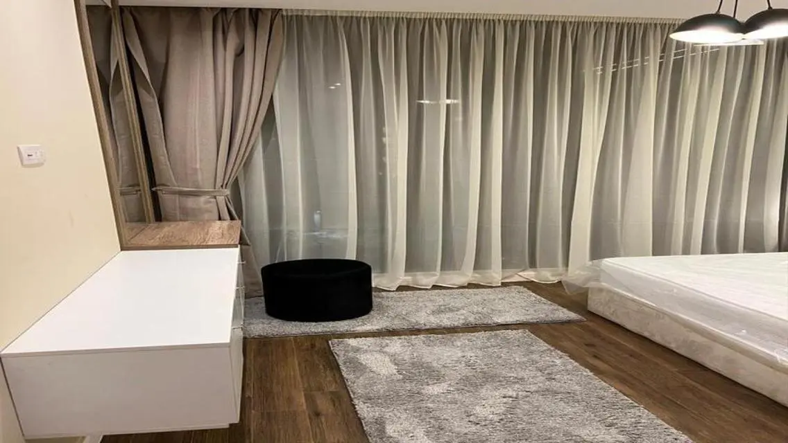 Stunning Apartment for Sale in Code Lake 330