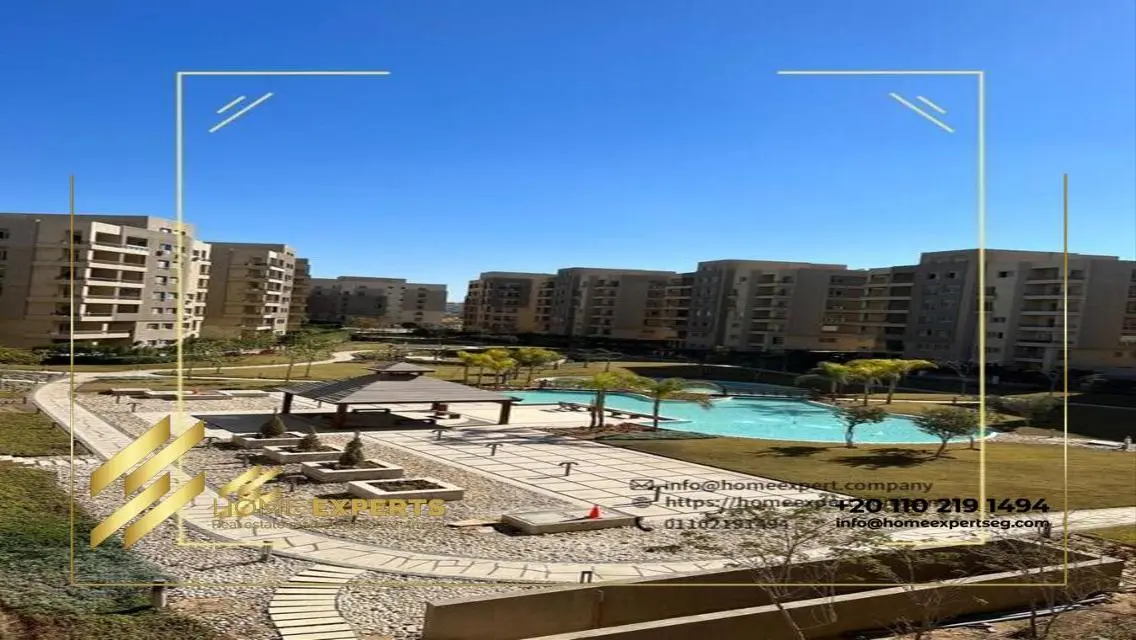 شقة فاخرة بمساحة 274 متر مربع للبيع