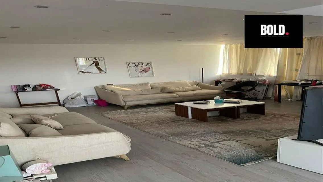 Luxury Villa for Sale with Private Pool and Garden