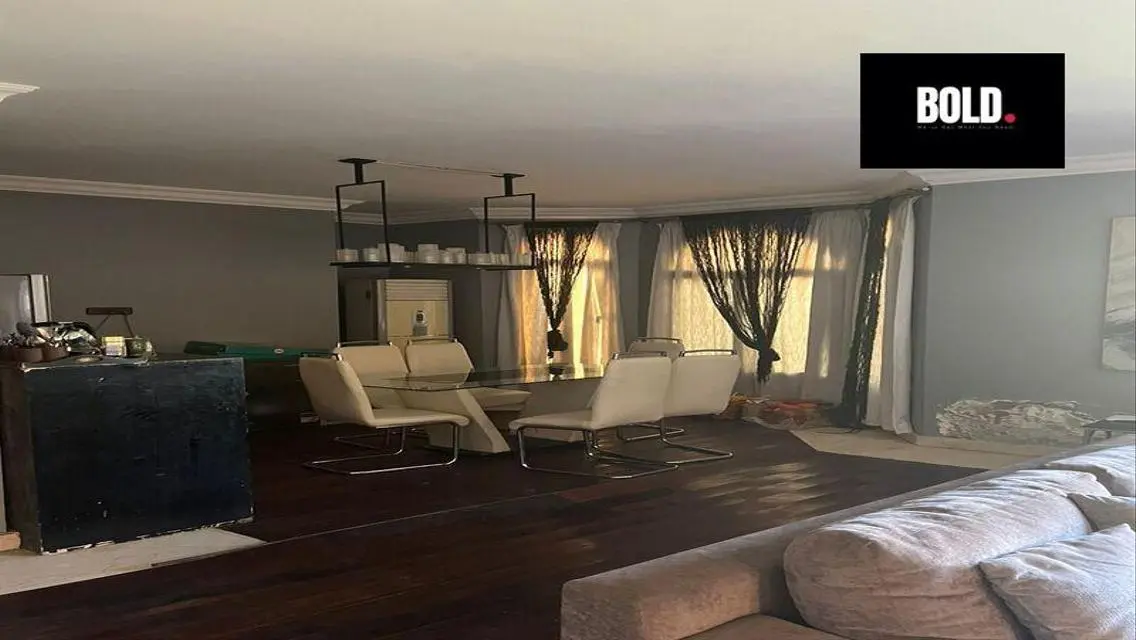 Luxury Villa for Sale with Private Pool and Garden