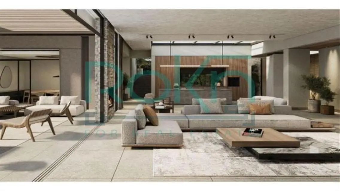 Luxury Villa for Sale in Lake Area