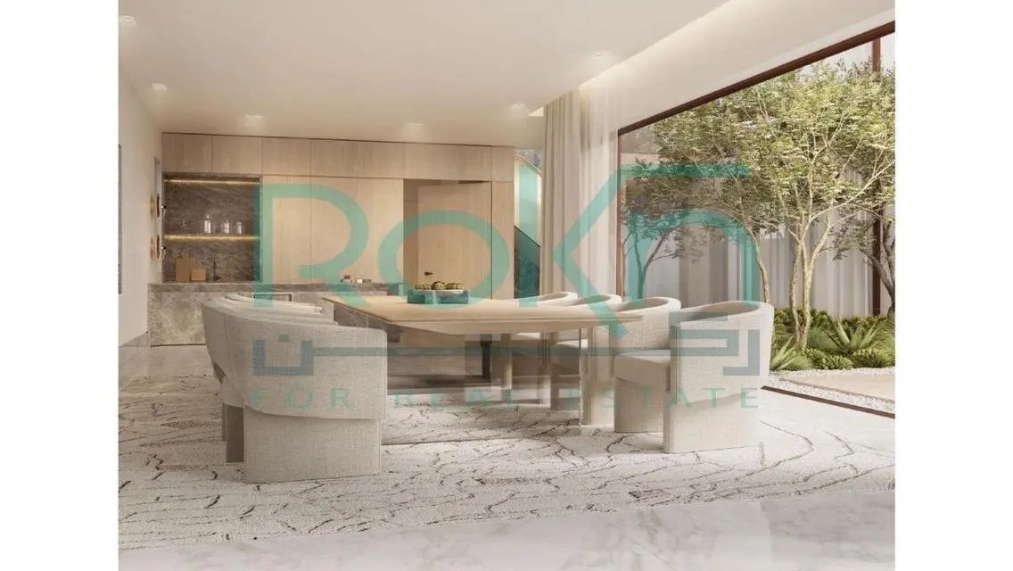 Luxury Villa for Sale in Lake Area