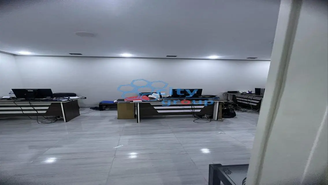Office for Rent - 150 Square Meters in a Prime Location