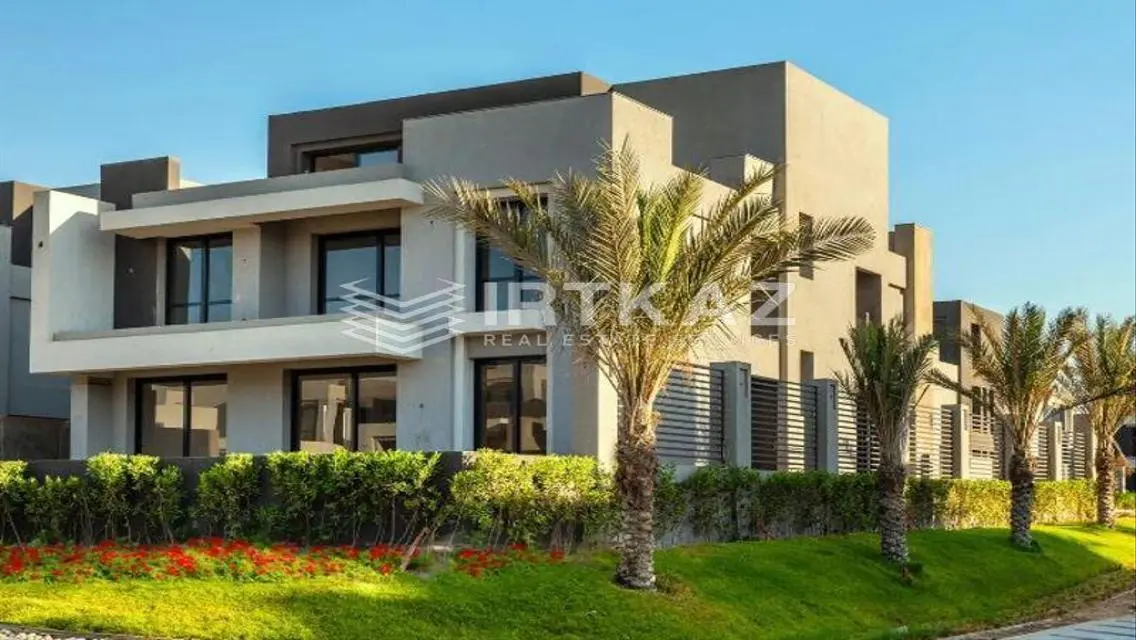 فيلا فاخرة بأربع غرف نوم بسعر 21,000,000 جنيه مصري
