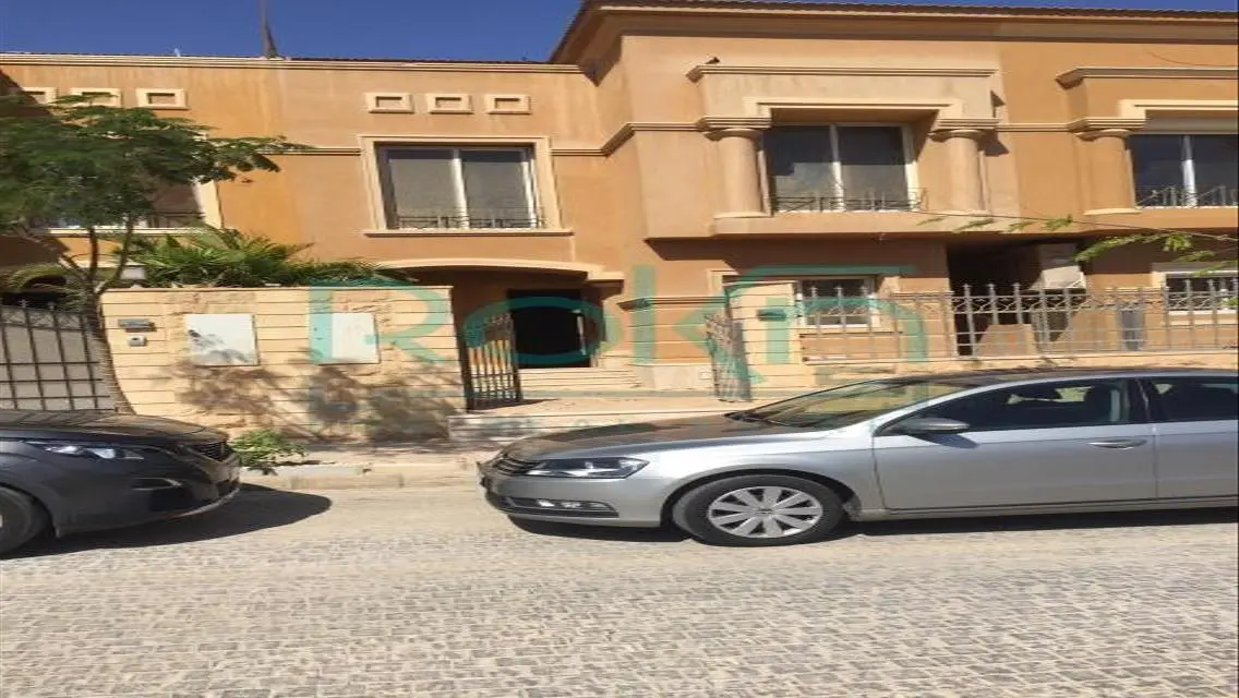 فيلا فاخرة مع مسبح وأمن شامل