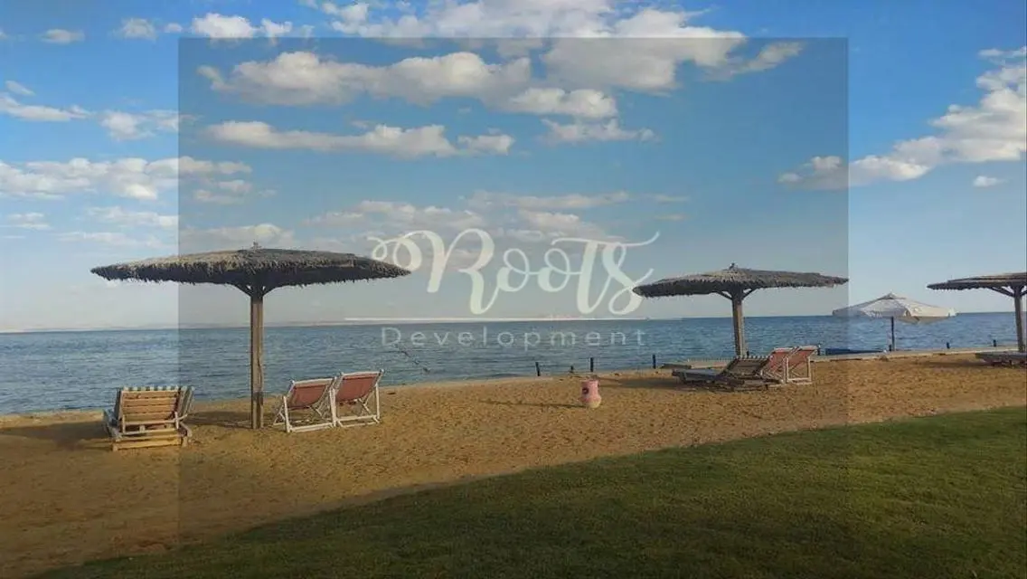 Luxury Apartment with Balcony - 200 sqm
