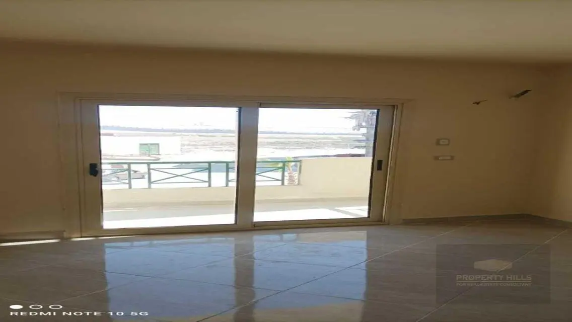 Luxurious Apartment with Stunning Views and Top Amenities for Sale