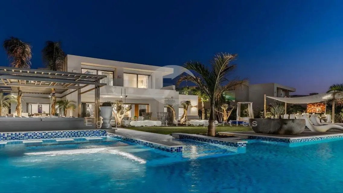 Luxury Villa for Sale - 4 Bedrooms with Private Pool
