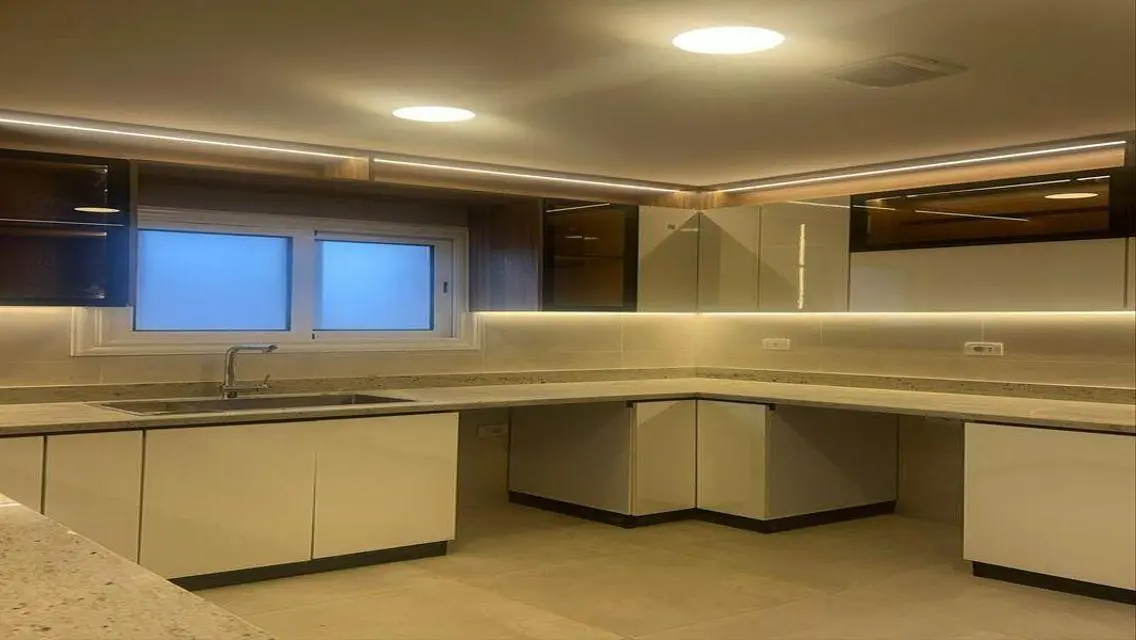 Luxury Apartment for Sale in Al Rehab - 248 Meters