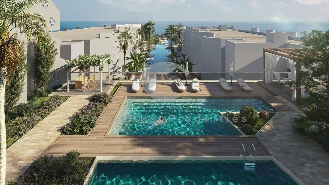 Stunning Sea View - Luxury 2BR Apartment in Hacienda Blu