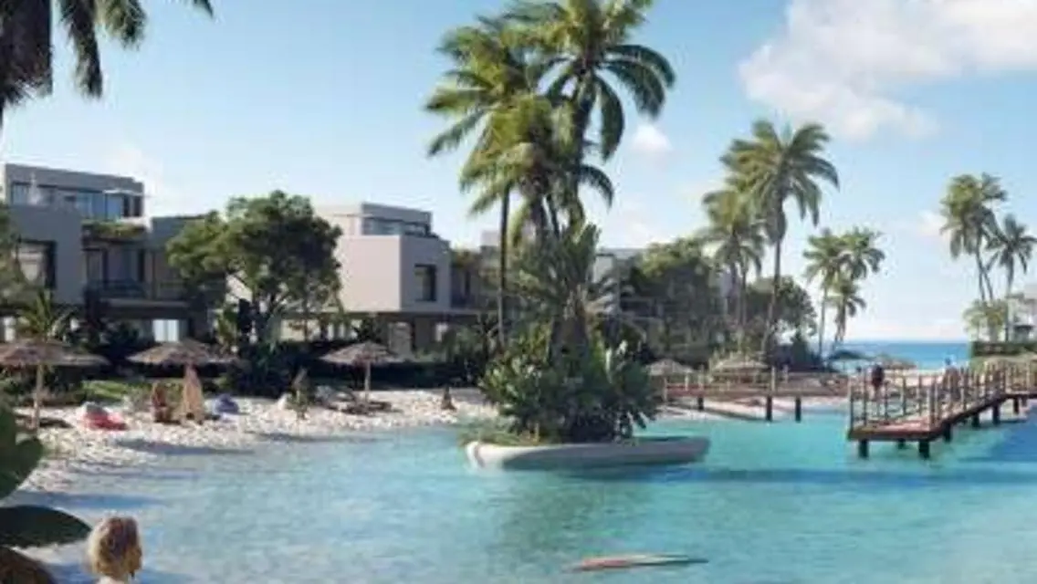 Luxury Villa for Sale by the Lakes