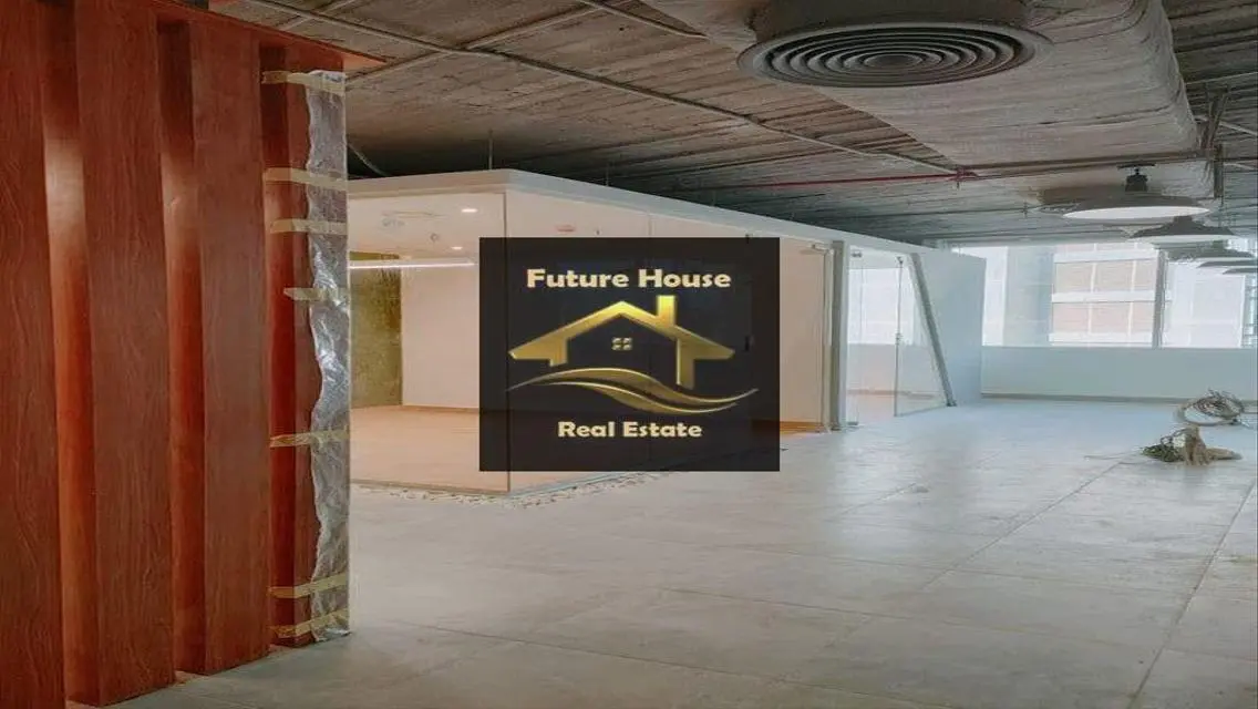 Office for Rent in Cairo - Capital Center - 1100 sqm
