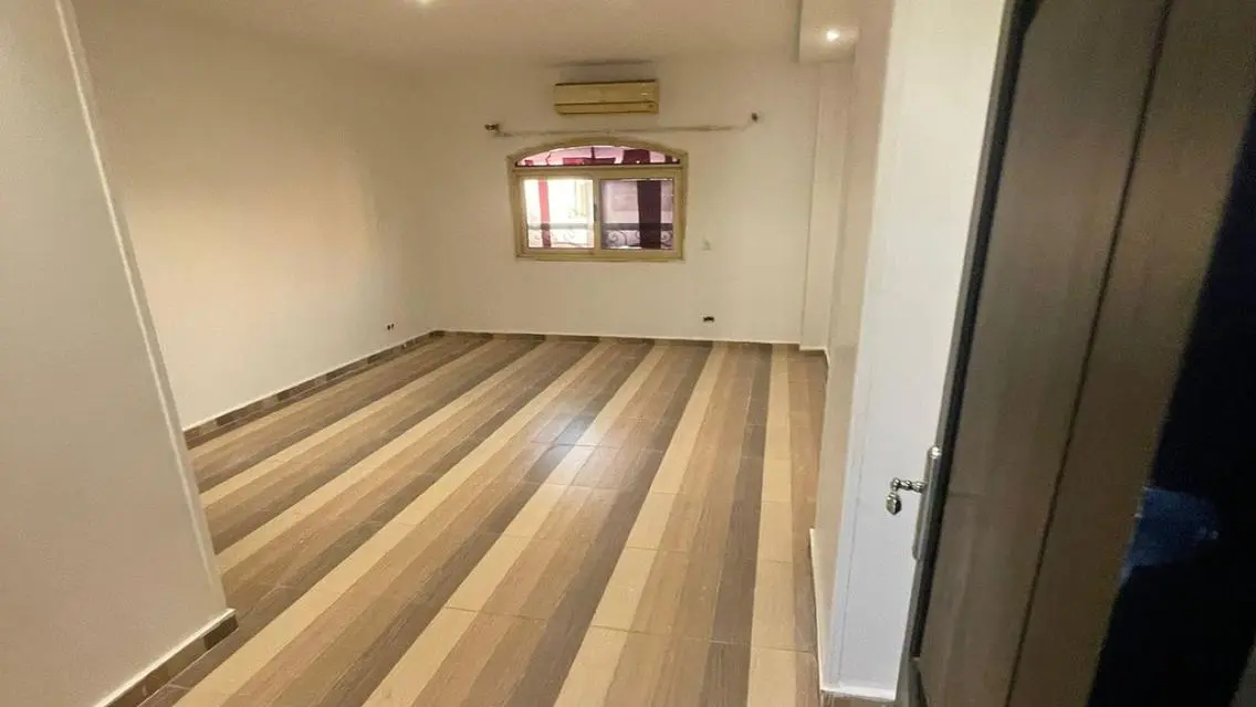 Luxurious 4-Bedroom Apartment with Stunning Views