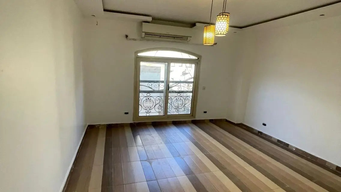 Luxurious 4-Bedroom Apartment with Stunning Views