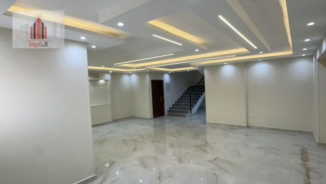 Spacious 1 Bedroom Apartment with Stunning Views