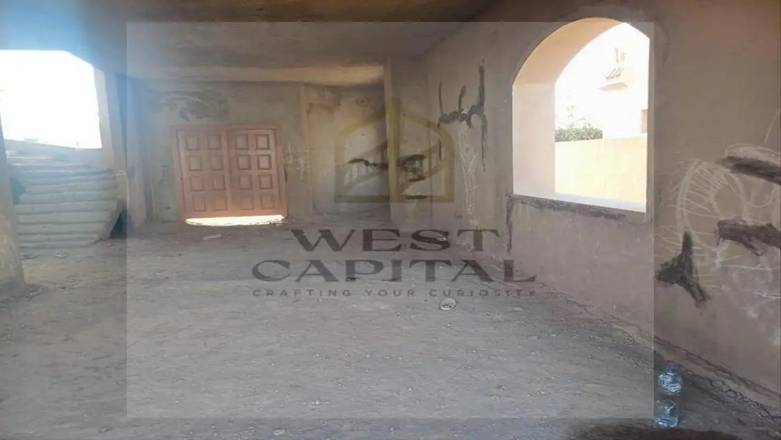Luxury Villa for Sale with Ample Space
