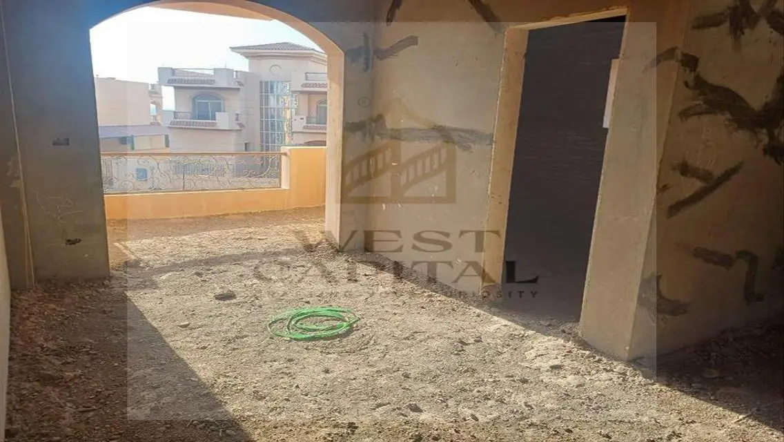 Luxury Villa for Sale with Ample Space