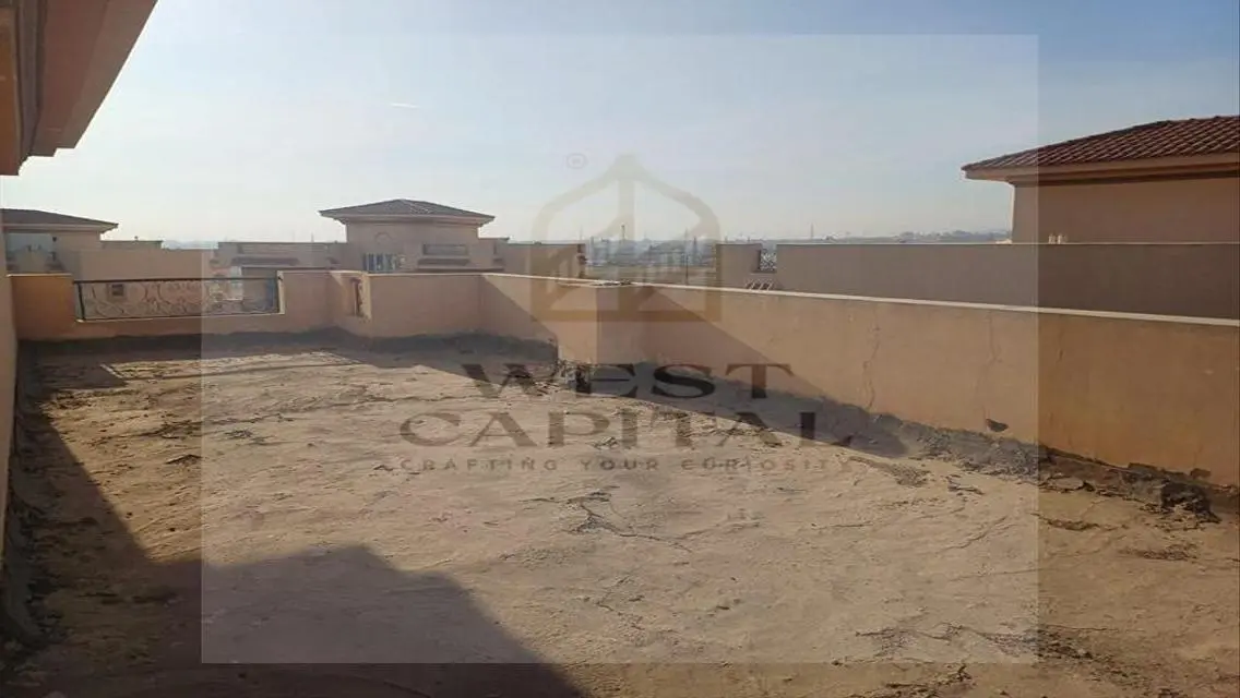 Luxury Villa for Sale with Ample Space