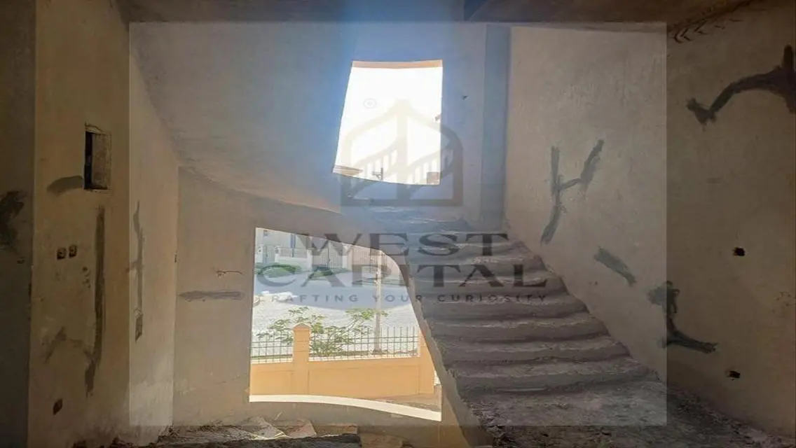 Luxury Villa for Sale with Ample Space