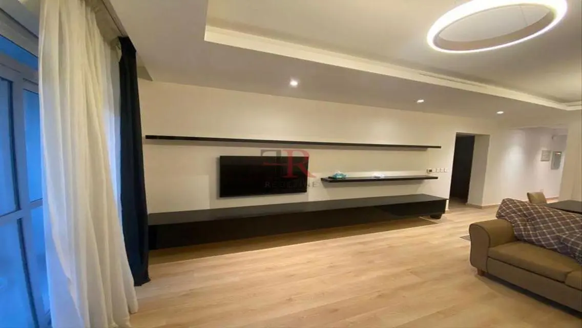 Luxury Apartment in CFC Area