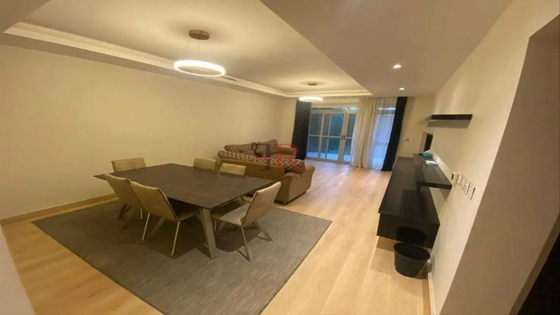 Luxury Apartment in CFC Area