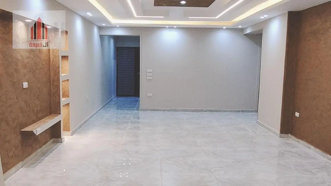 Stunning Apartment with Spacious Area in Central Location