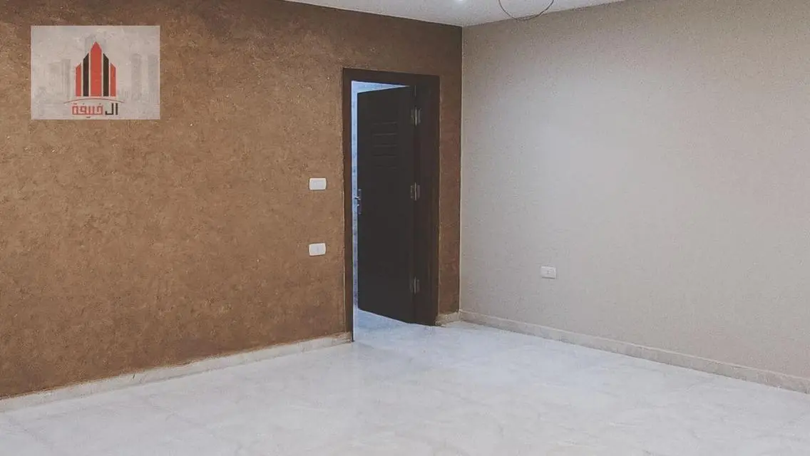 Stunning Apartment with Spacious Area in Central Location