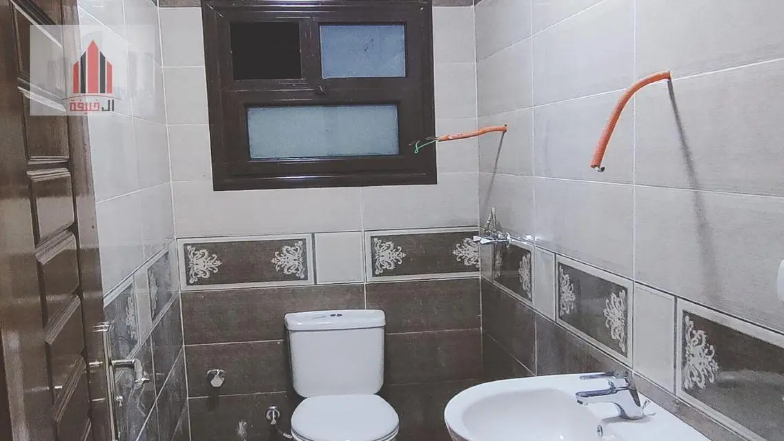 Stunning Apartment with Spacious Area in Central Location