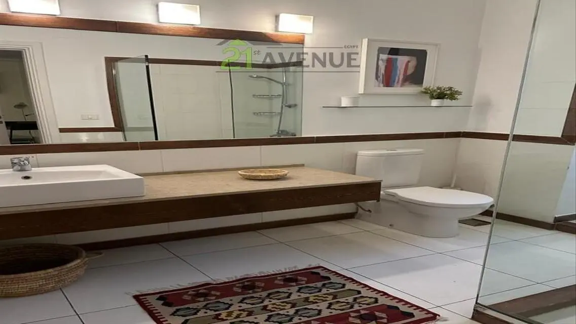 Stunning 2 Bedroom Apartment