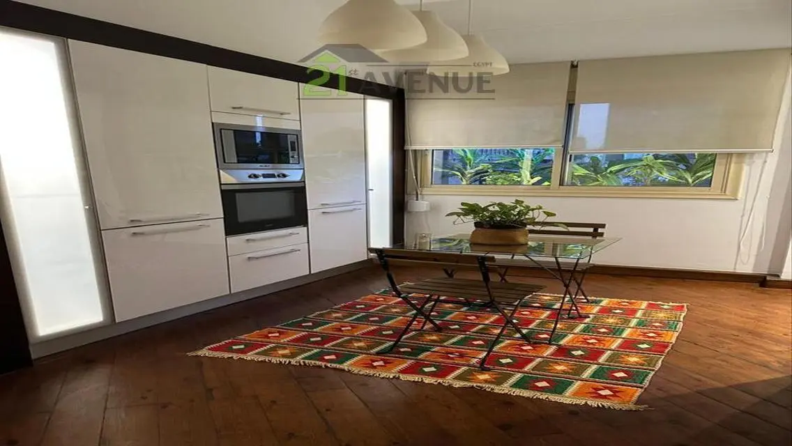 Stunning 2 Bedroom Apartment