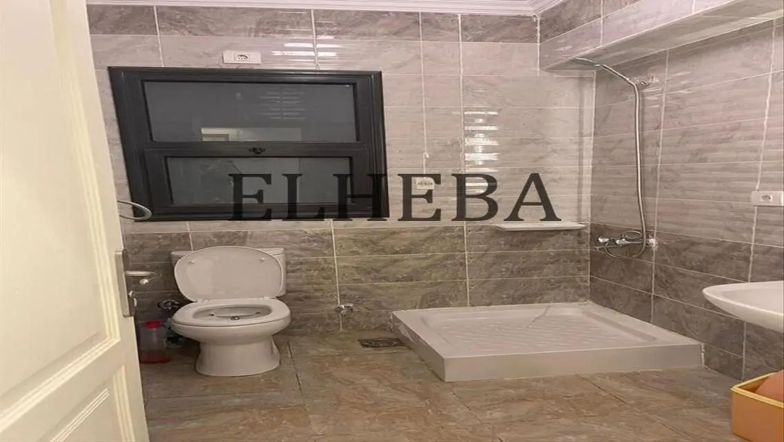 مساحة تجارية للبيع في منطقة B15