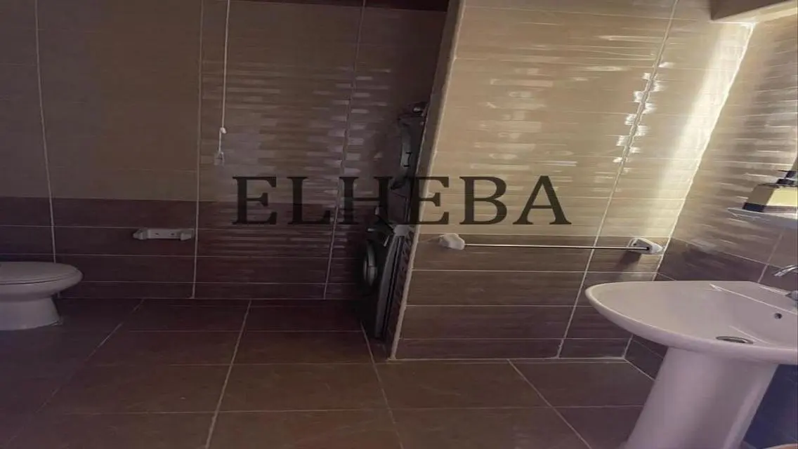 مساحة تجارية للبيع في منطقة B15