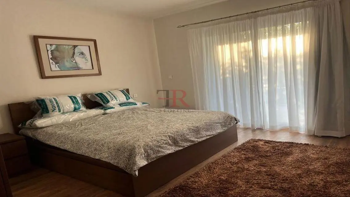 Stunning Apartment in CFC
