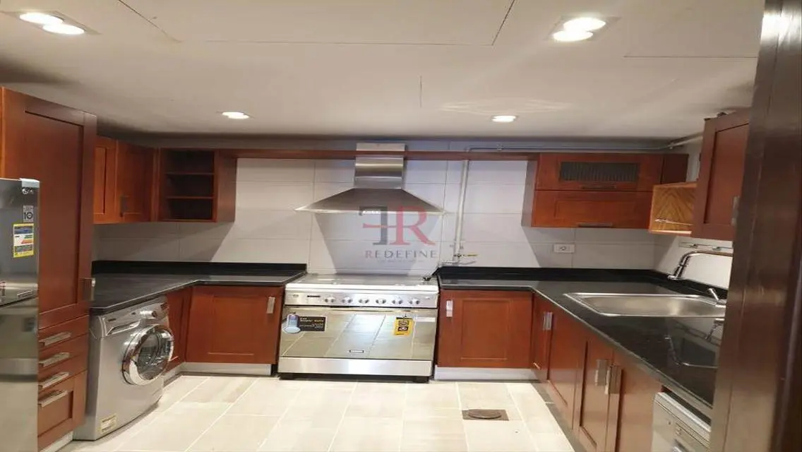 Stunning Apartment in CFC