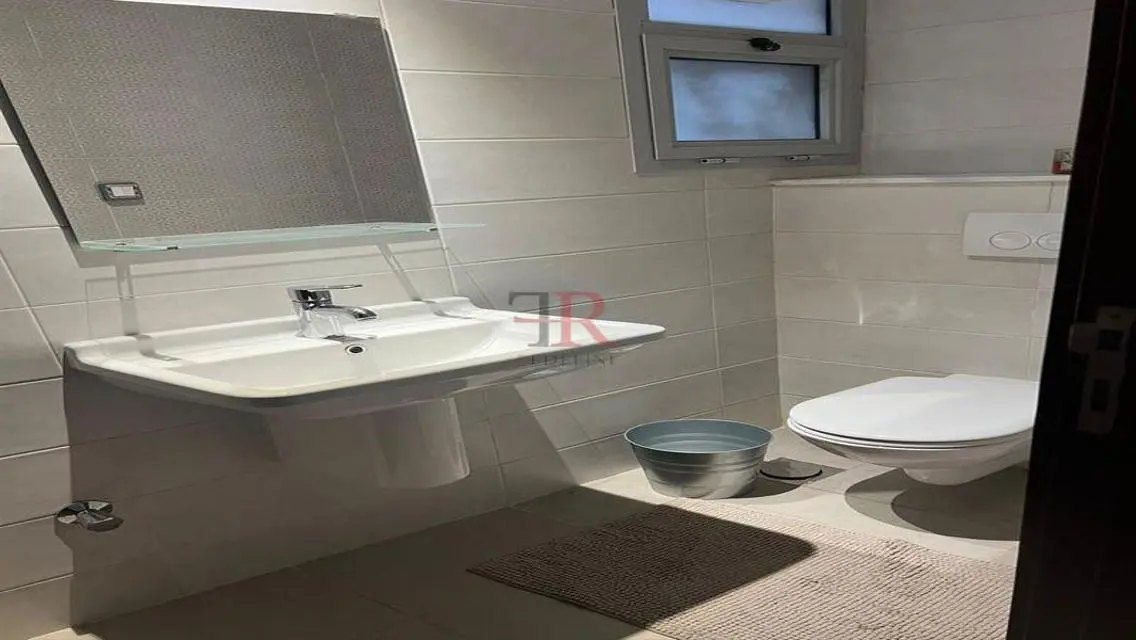 Stunning Apartment in CFC