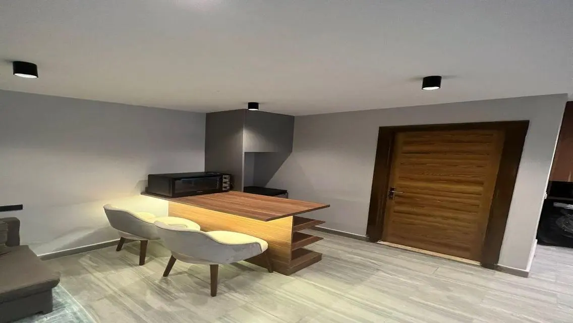 Luxurious Apartment with Exceptional Features in a Prime Location