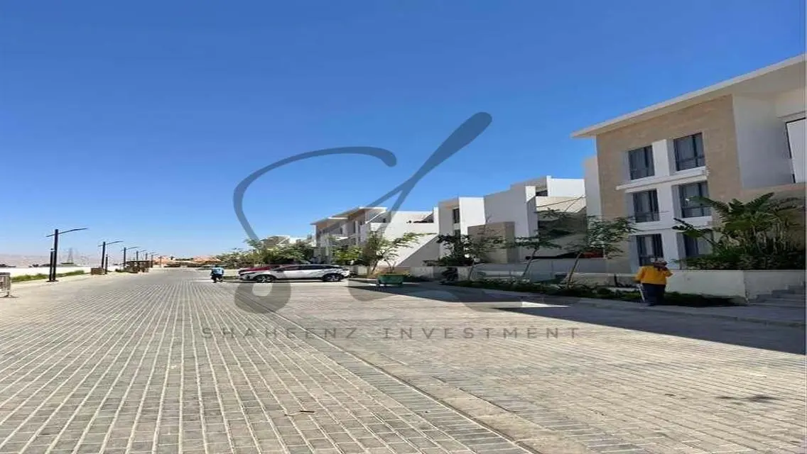 Luxury Ready-to-Move Apartment with Spacious Layout