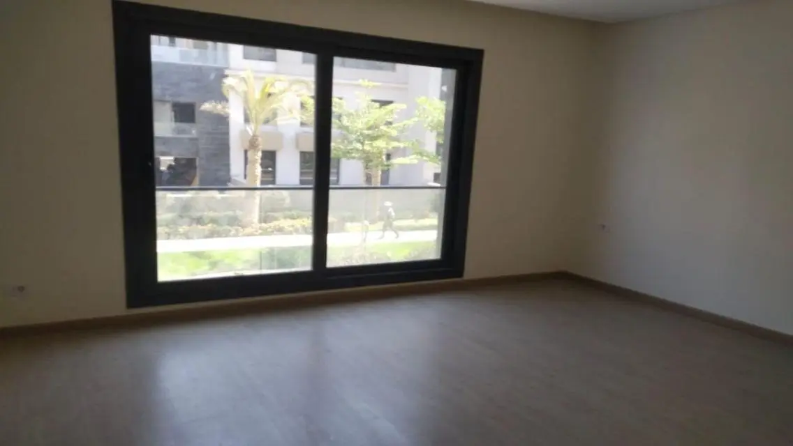 Luxury Apartment in Trio Gardens