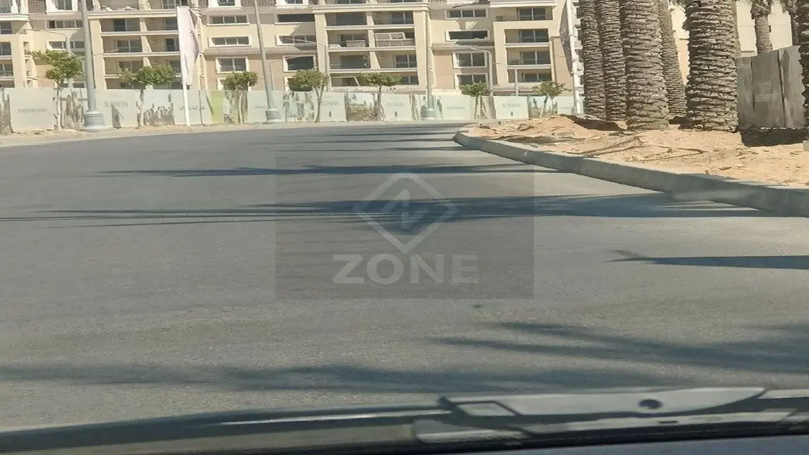 Sarai 169 Lake View Apartment
